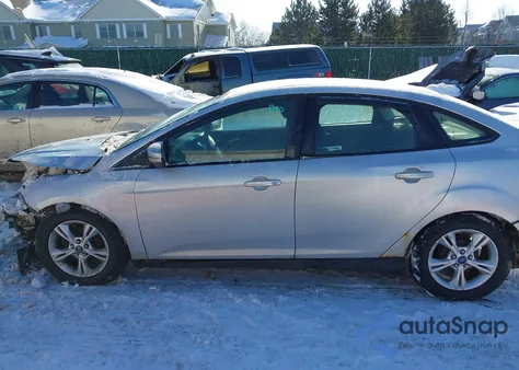 2013 Ford Focus Se z USA, uszkodzony, nr VIN 1FADP3F29DL199552
